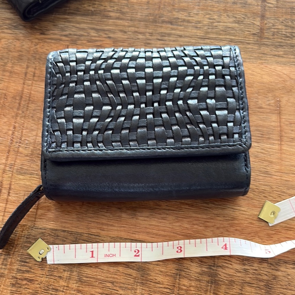 Vilenca Holland Navy Blue Woven Leather Wallet
